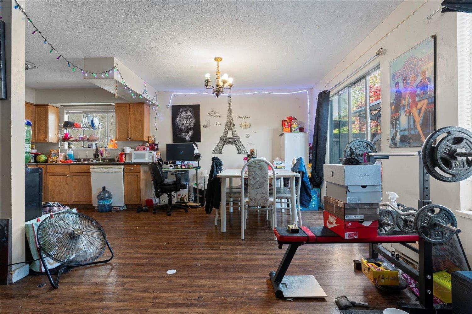 8547 MCCUTCHEON AVENUE, Chilliwack Proper South, Chilliwack