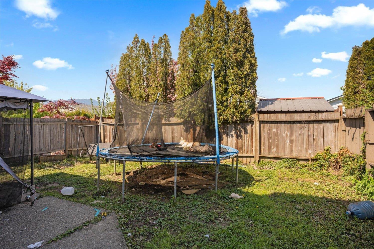 8547 MCCUTCHEON AVENUE, Chilliwack Proper South, Chilliwack