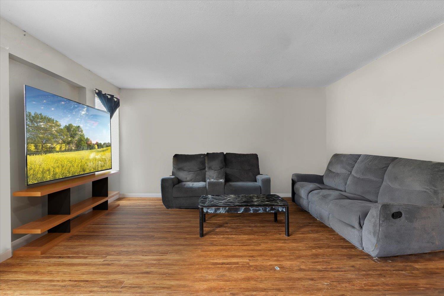 8547 MCCUTCHEON AVENUE, Chilliwack Proper South, Chilliwack