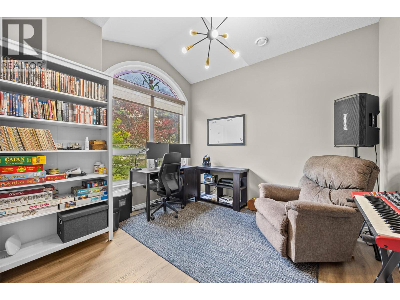 240 Heritage Boulevard - 21