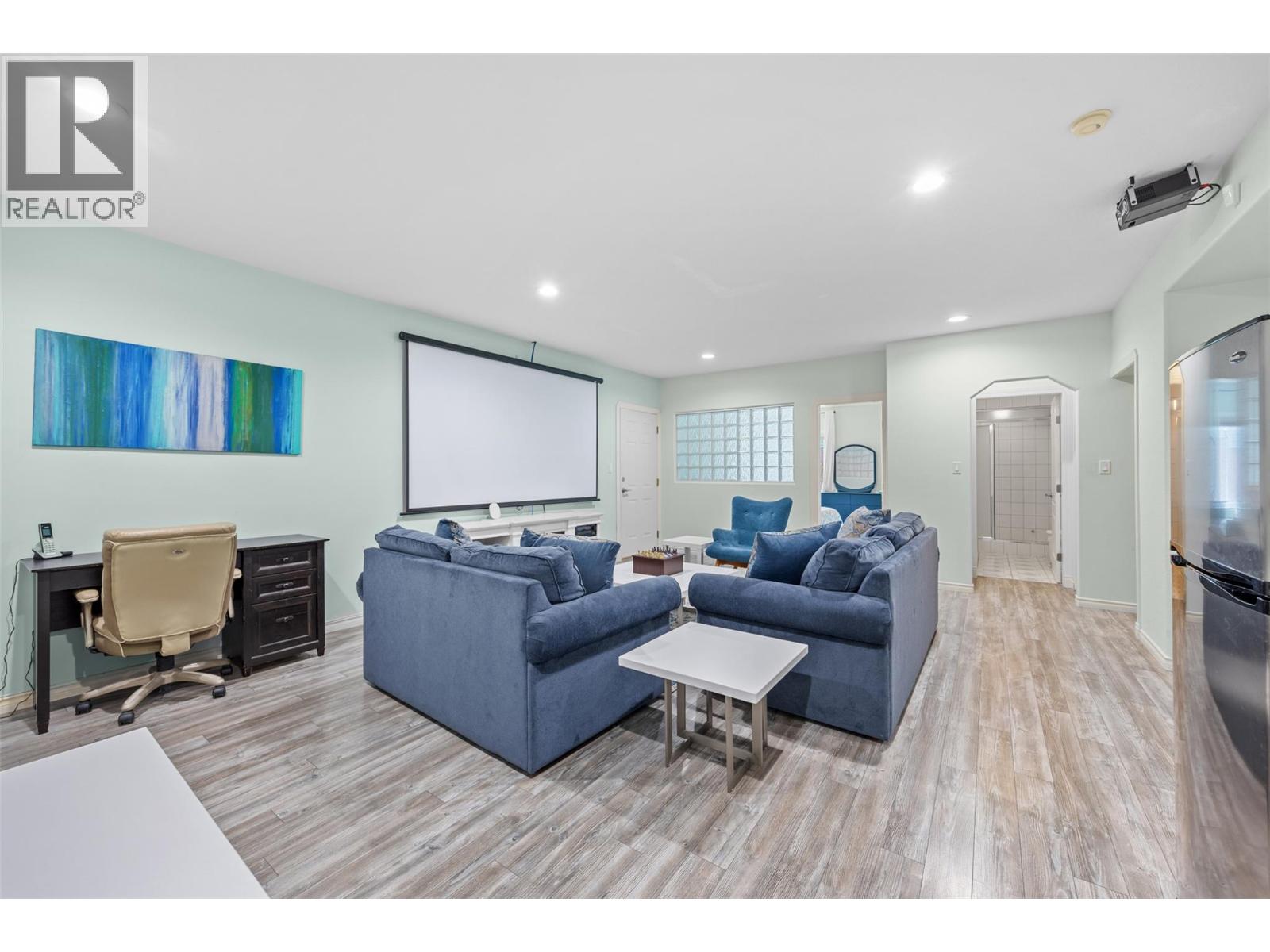 240 Heritage Boulevard - 35