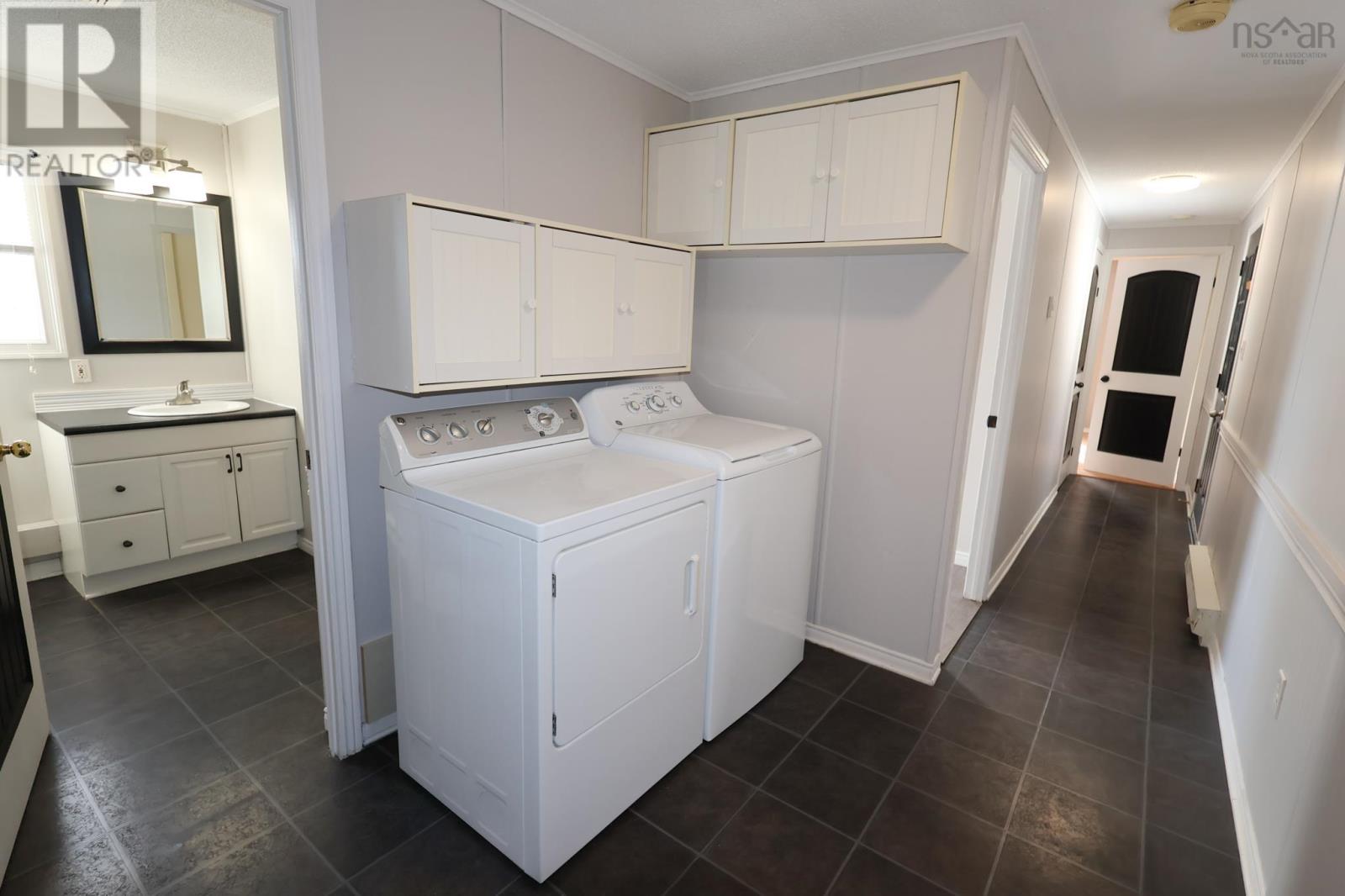 Property 38 of 46 of 17600 & 17604 Highway 103