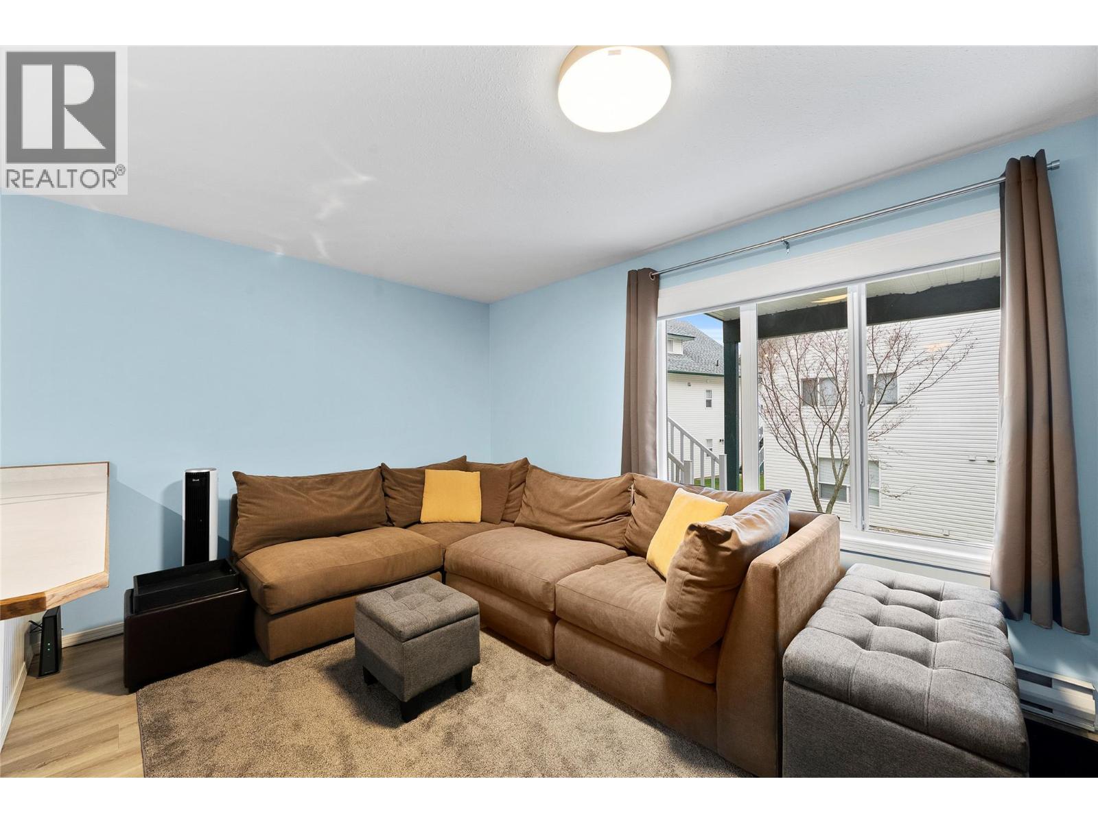 213 White Pine Crescent Unit# 237, Sicamous