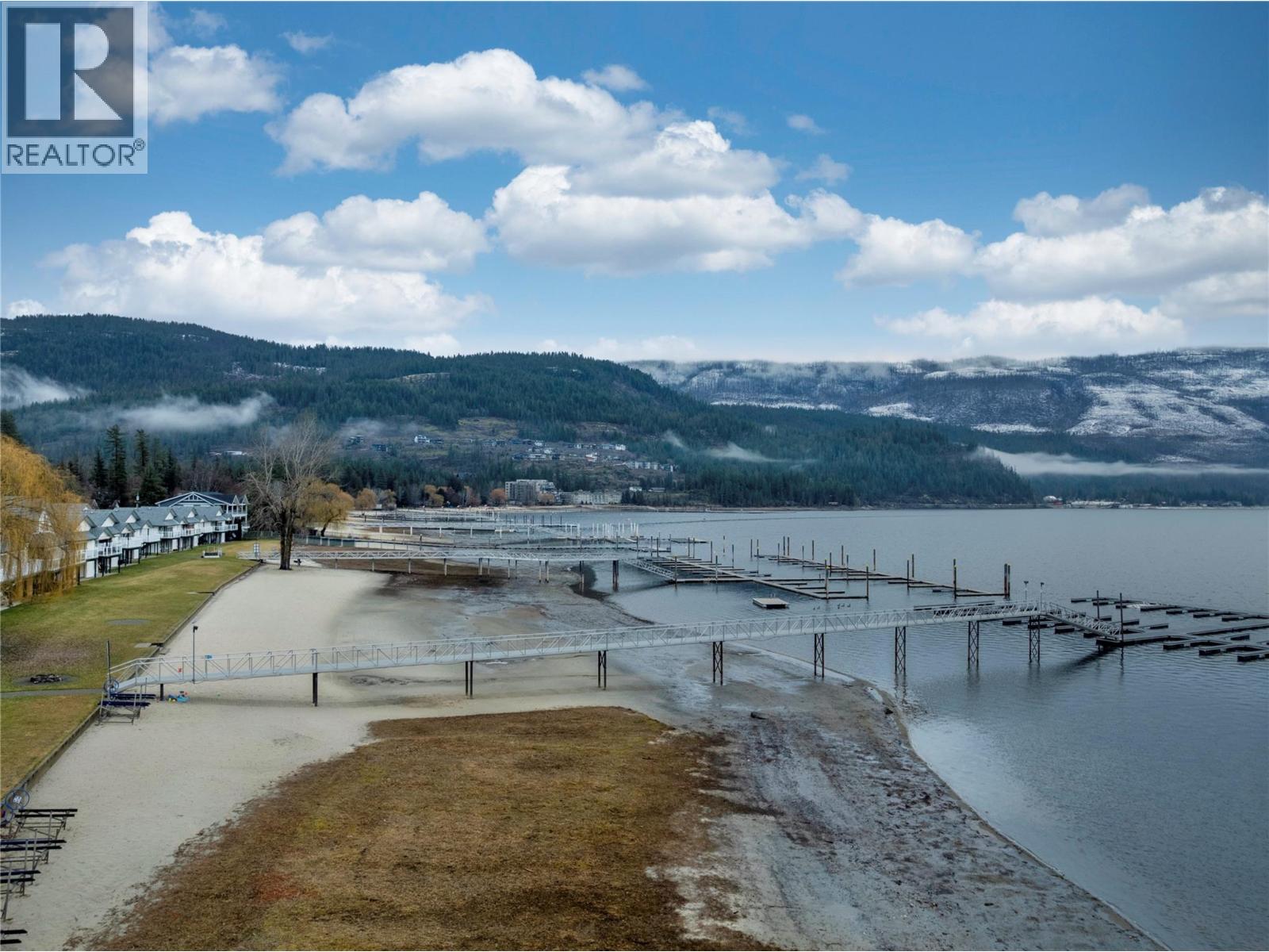 213 White Pine Crescent Unit# 237, Sicamous