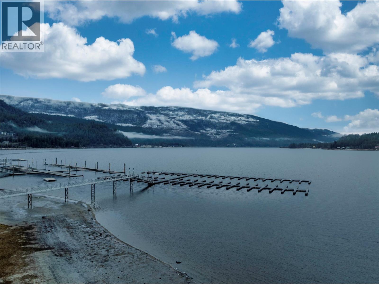 213 White Pine Crescent Unit# 237, Sicamous