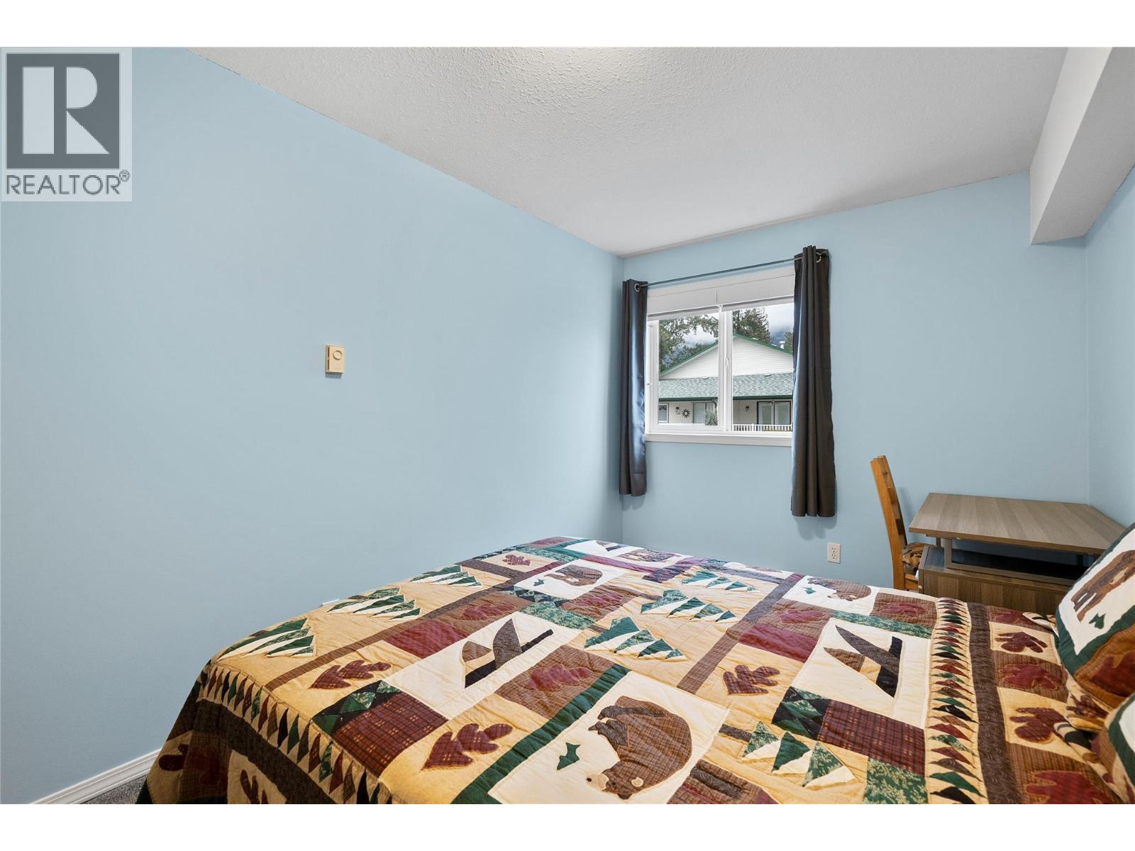213 White Pine Crescent Unit# 237, Sicamous