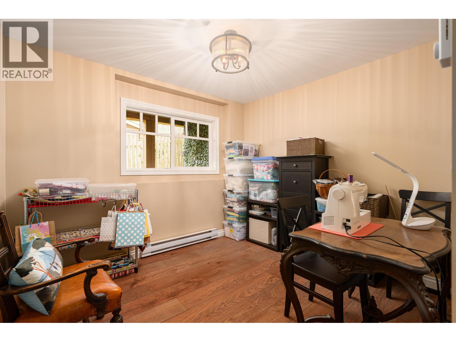 947 VILLAGE DRIVE, Bowen Island