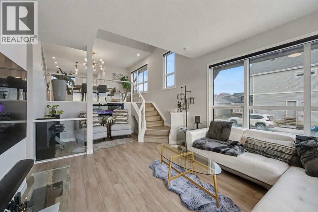 Single Family House 4 Level for Sale in  Rangeview Drive SE Rangeview Calgary 