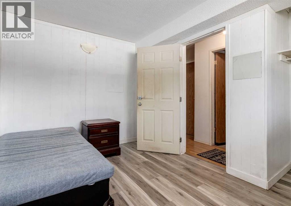 Multi-family House Bi-level for Sale in  &  A Street SE Ogden Calgary 