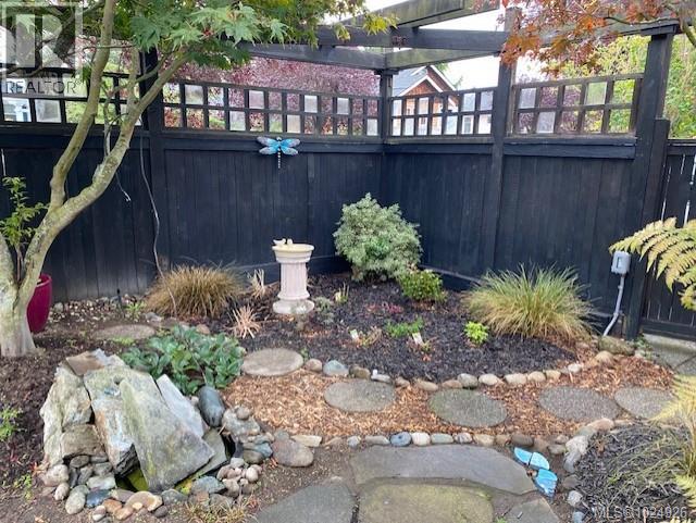  1727 Lillian Road, Victoria