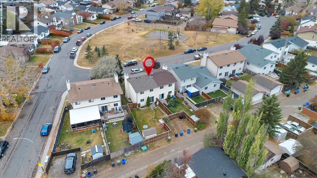 Single Family House for Sale in  Falsby Place NE Falconridge Calgary 