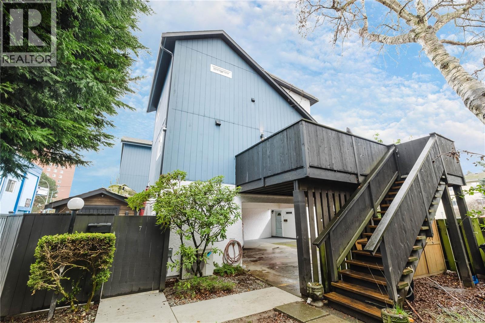 7 505 Dalton Street, Victoria