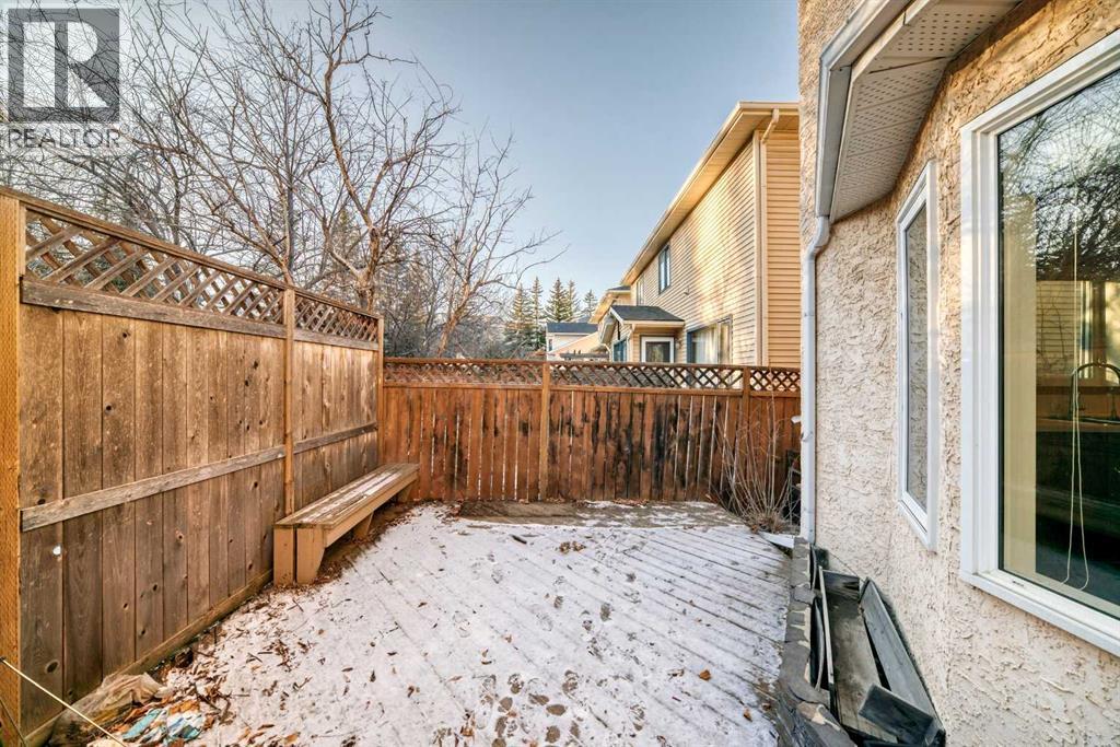Single Family House for Sale in  Sandringham Way NW Sandstone Valley Calgary 