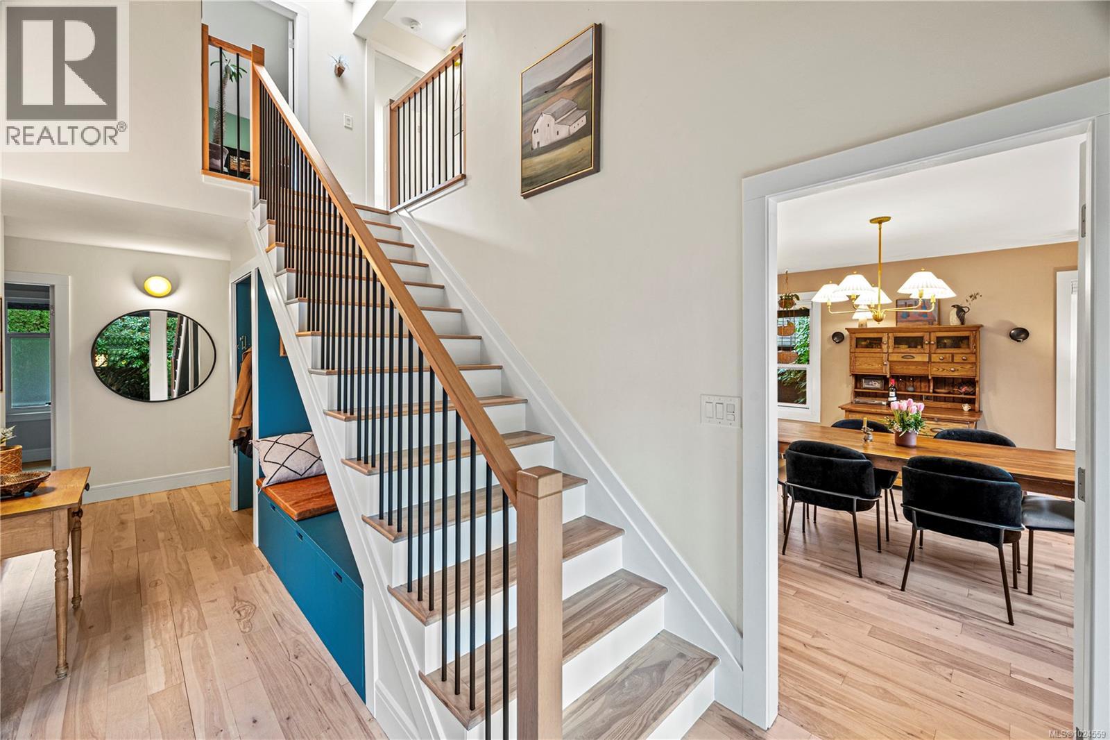  2025 Runnymede Avenue, Oak Bay