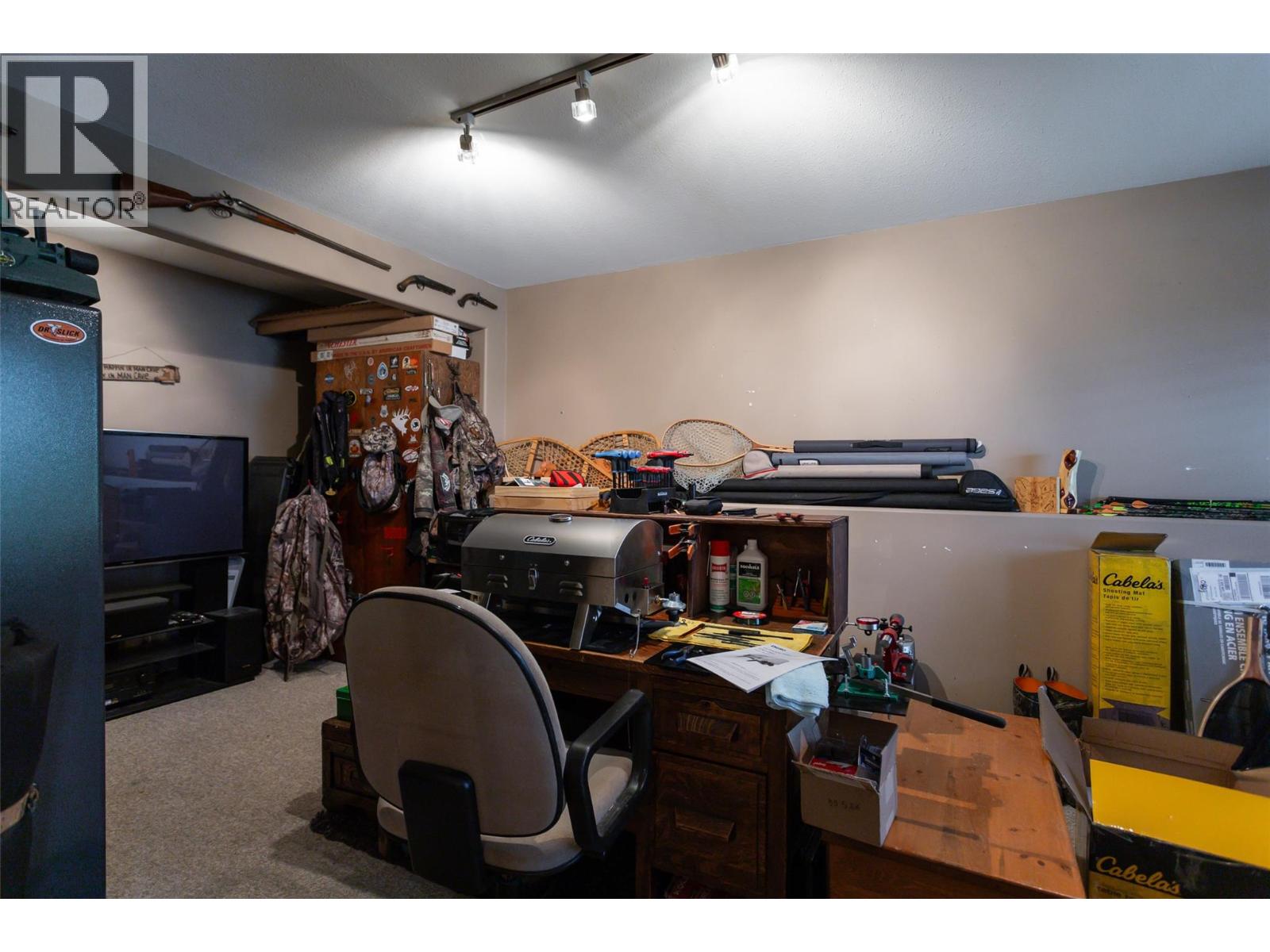2838 Salish Road - 47
