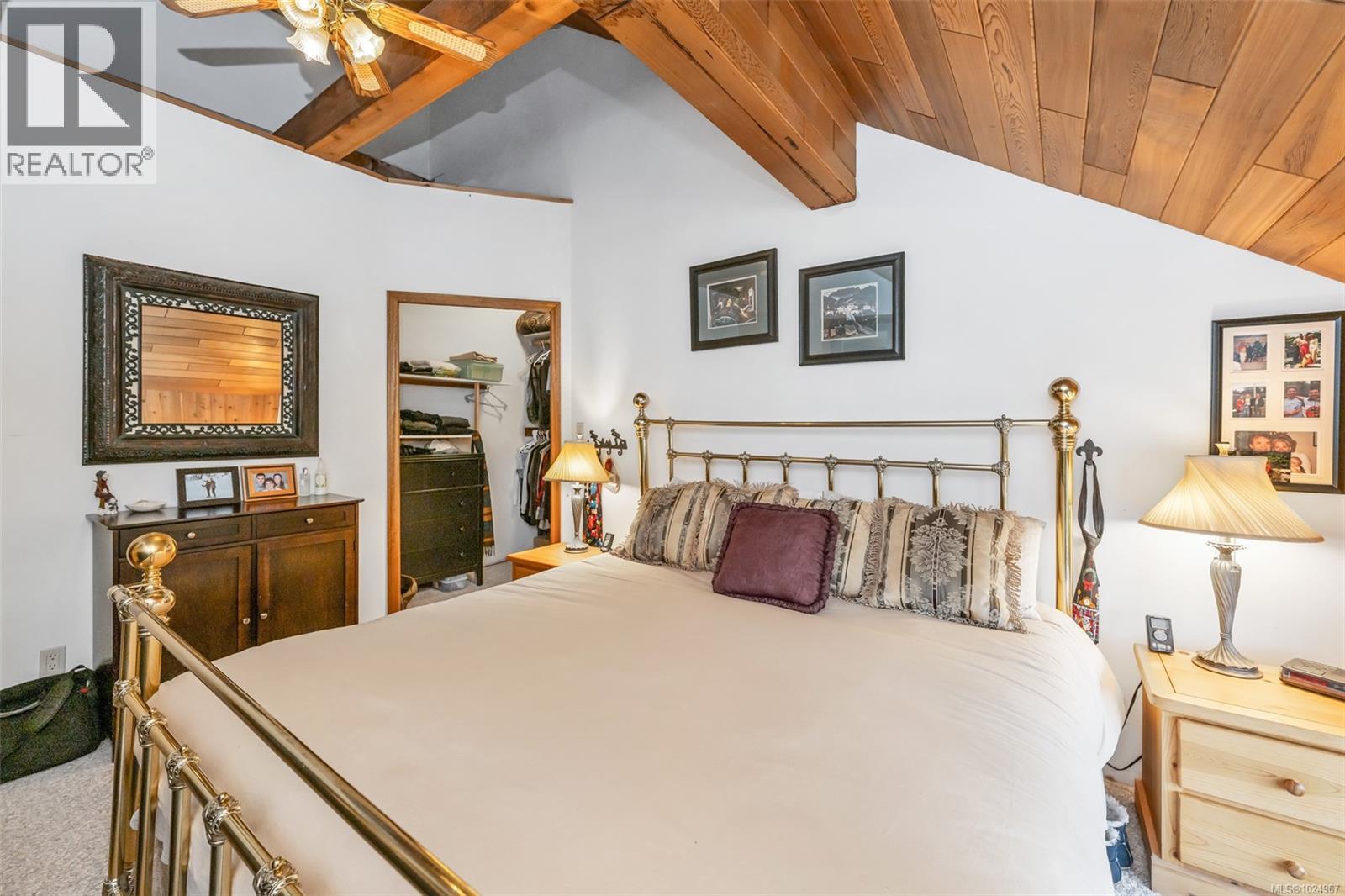 886 Jutland Terr, Courtenay