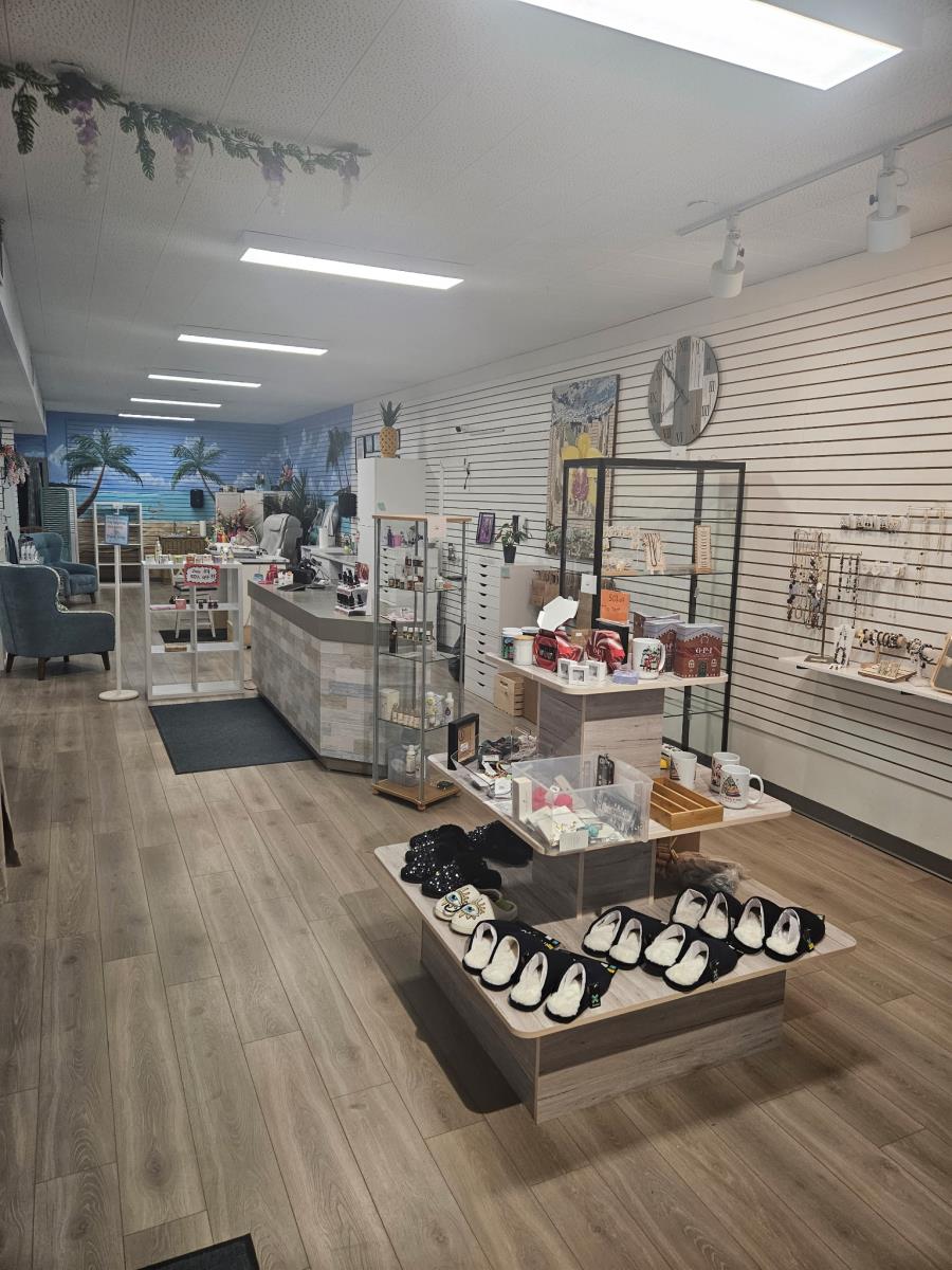 5124 51 Street - Photo 4 of 18, Drayton Valley, Alberta