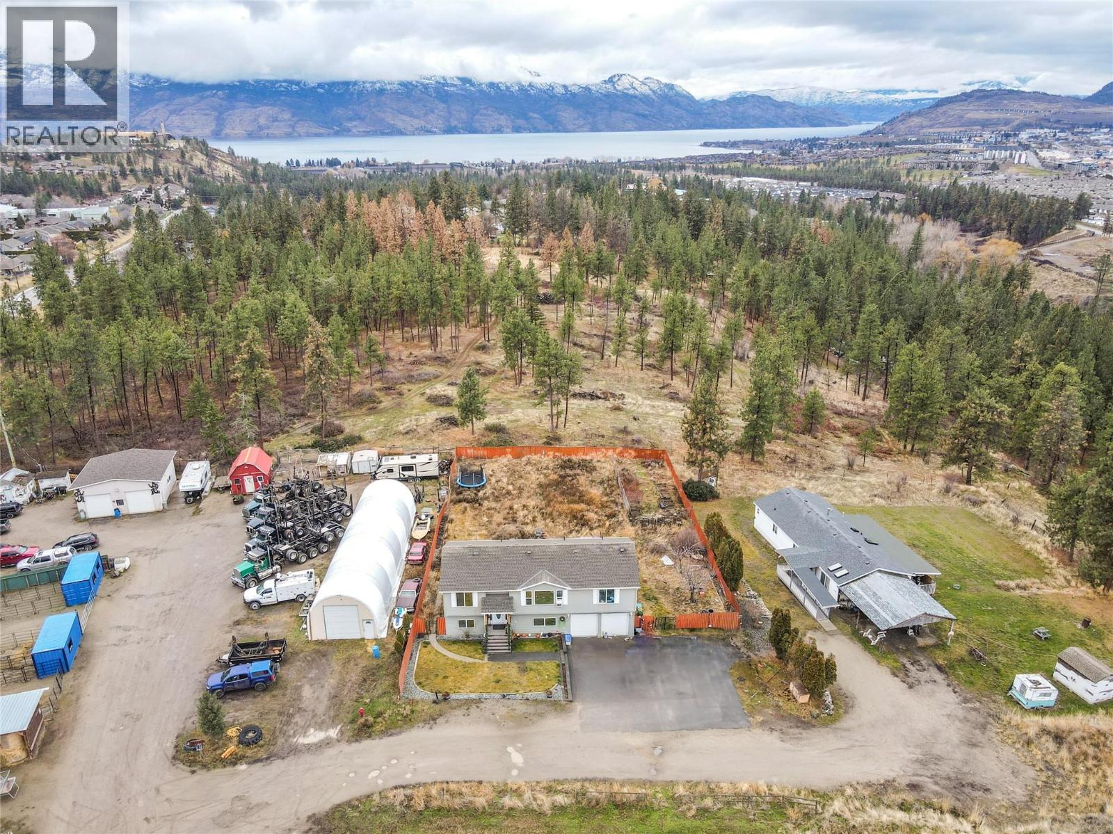 1774 Alec Crescent, Westbank