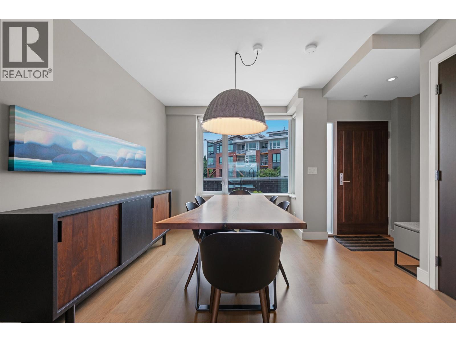 TH210 210 SALTER STREET, New Westminster