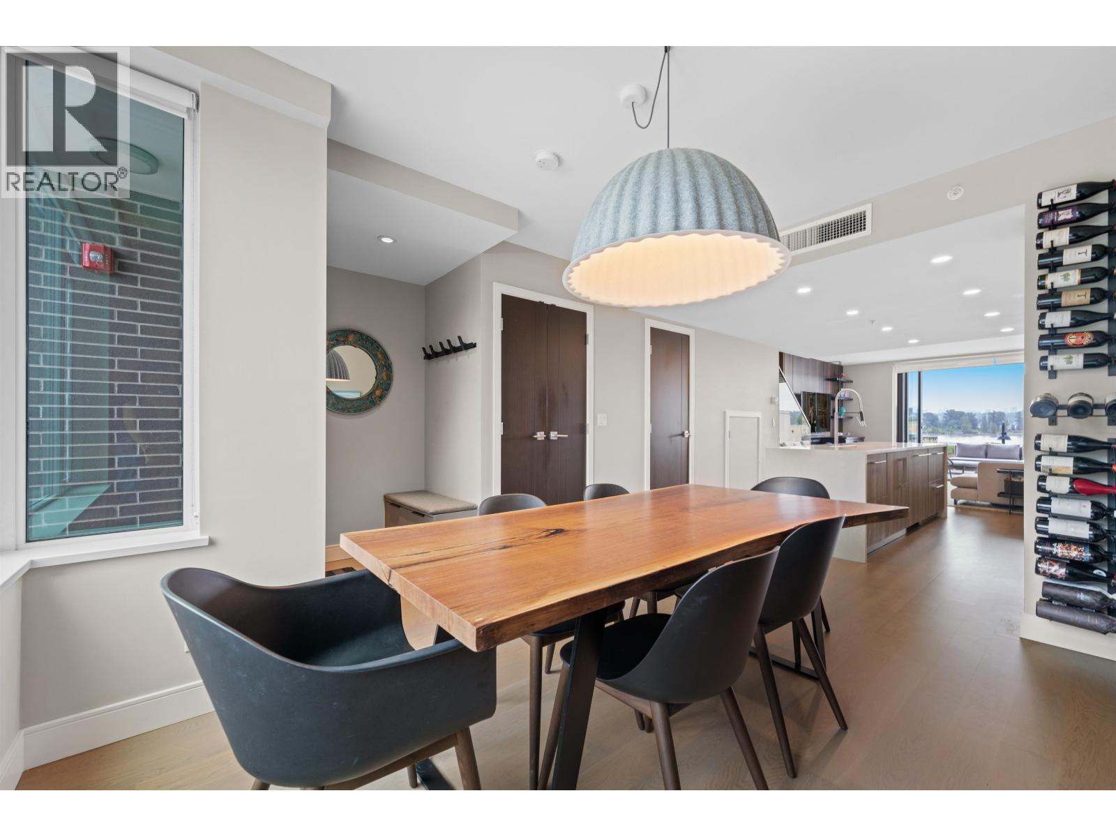 TH210 210 SALTER STREET, New Westminster