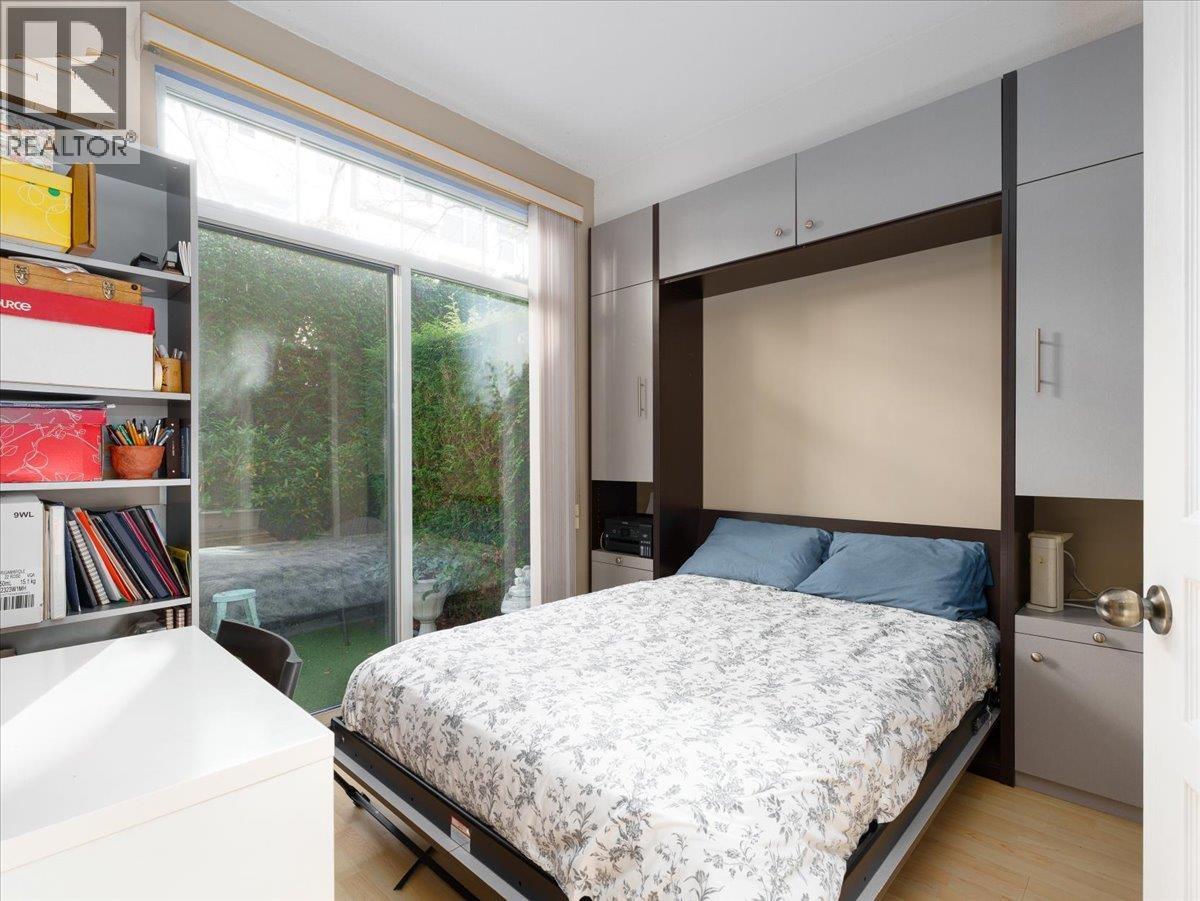 5 3588 WHITNEY PLACE, Vancouver