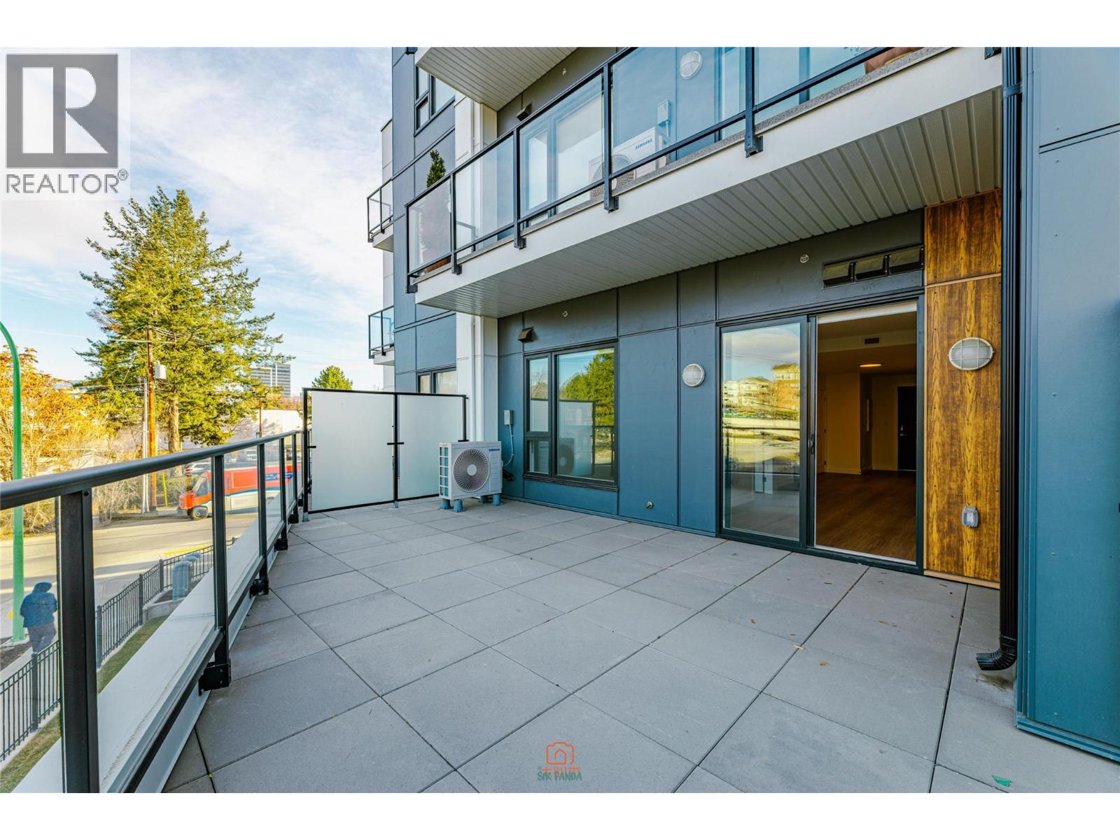 217 1350 Pridham Avenue, Kelowna