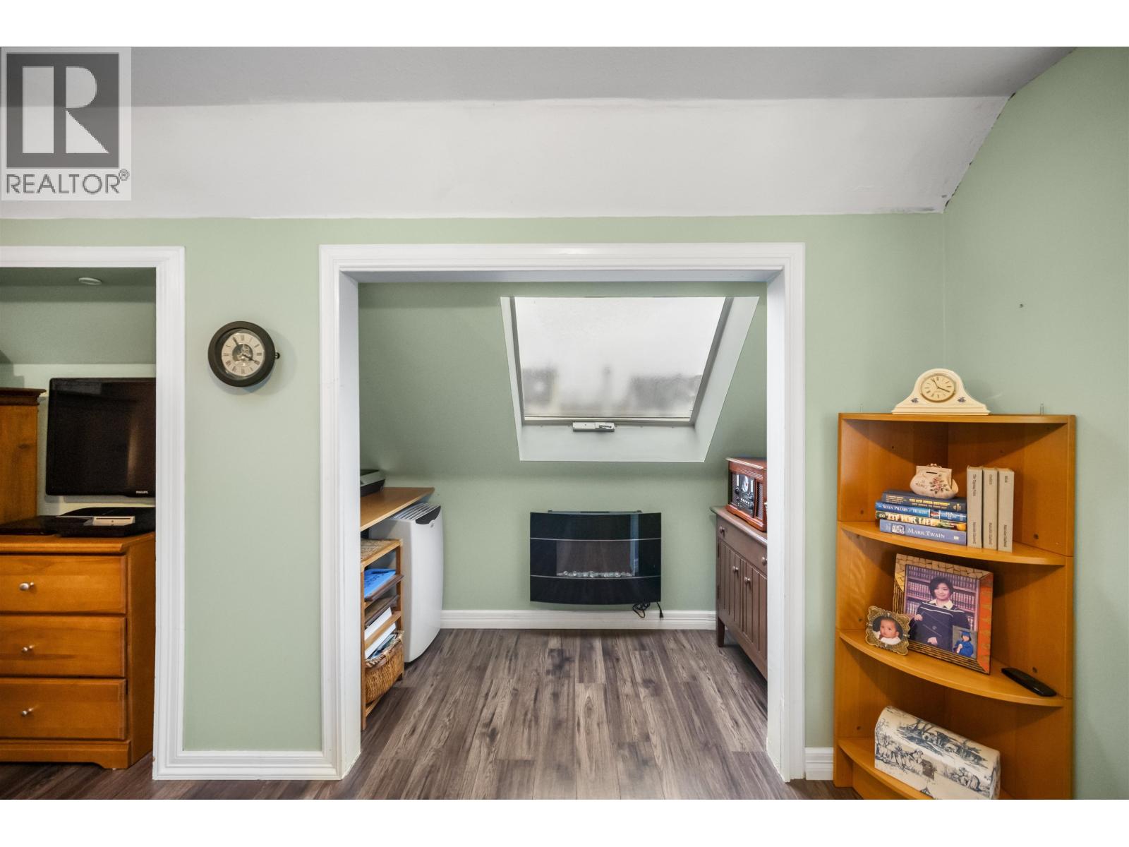 287 SANTIAGO STREET, Coquitlam