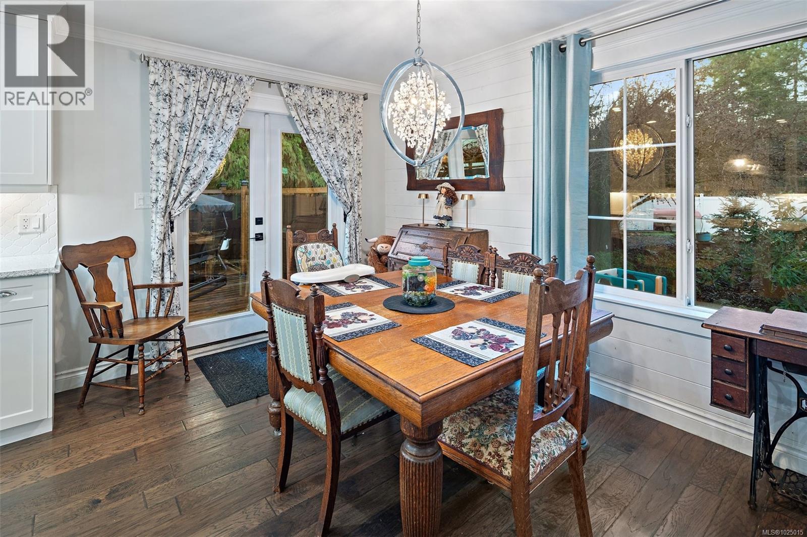 1116 Cheeke Rd, Cobble Hill