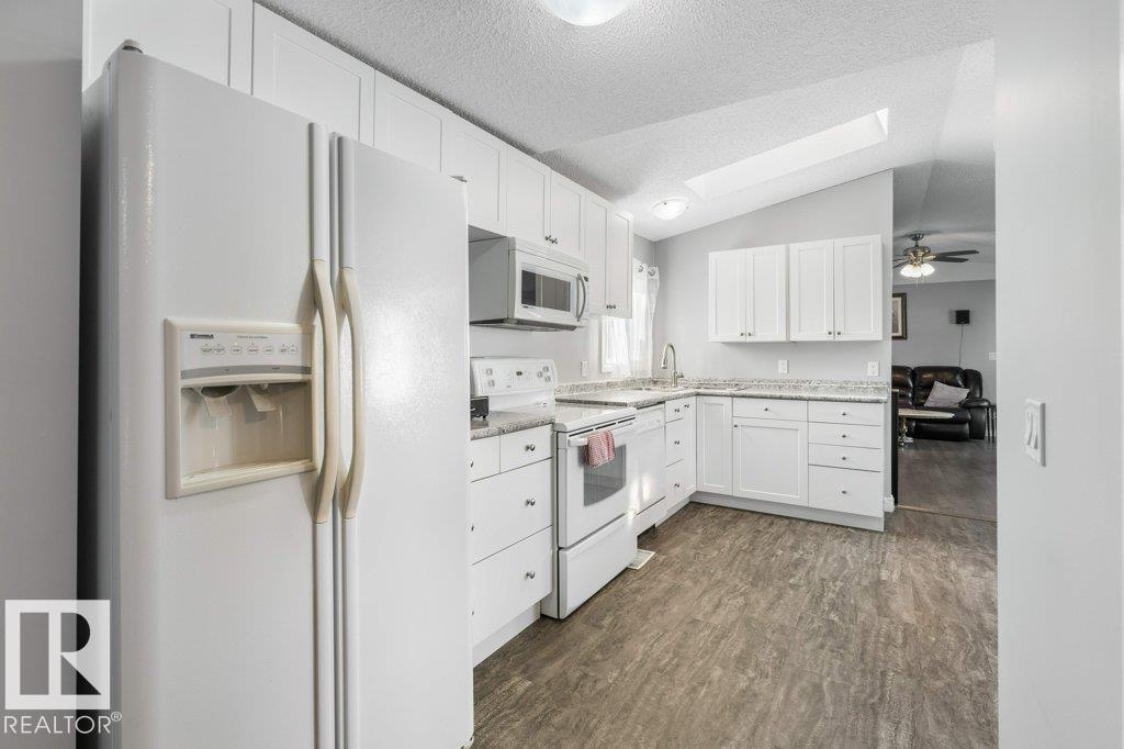 196 305 Calahoo Road, Spruce Grove