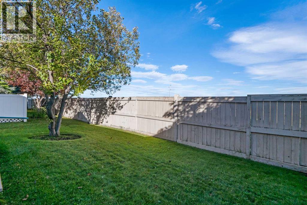 Single Family House Bungalow for Sale in  Chaparral Point SE Chaparral Calgary 