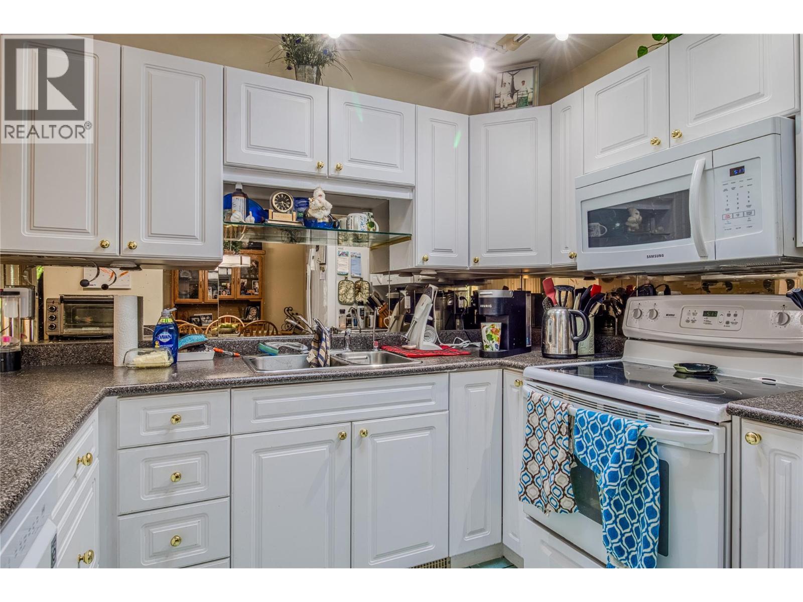 3303 415 Commonwealth Road, Kelowna