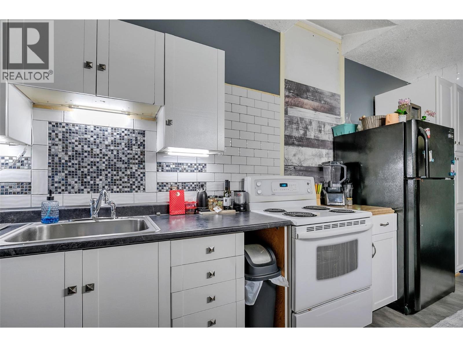  4055 McClain Road, Kelowna