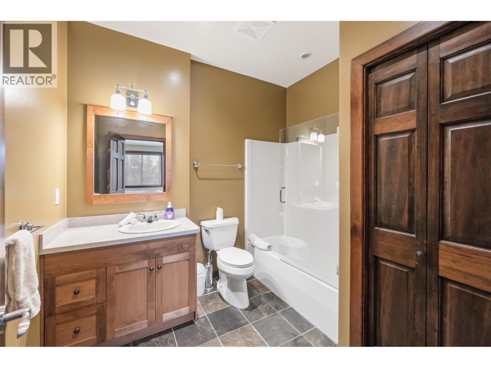 360 STRAYHORSE Road Unit# 31, Apex Mountain