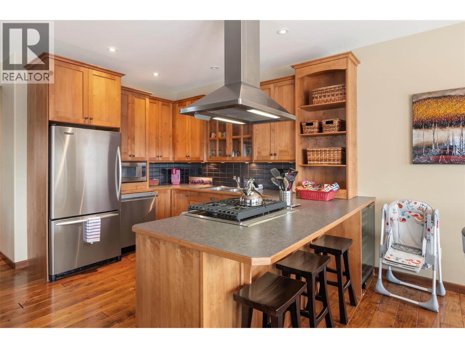 360 STRAYHORSE Road Unit# 31, Apex Mountain