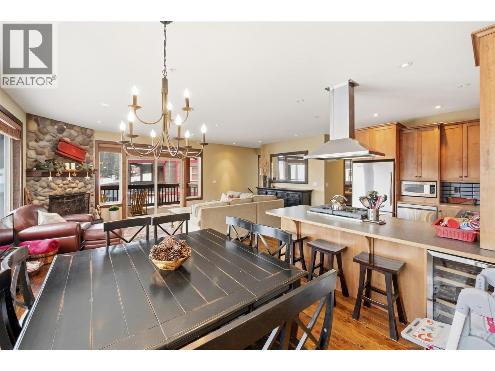 360 STRAYHORSE Road Unit# 31, Apex Mountain