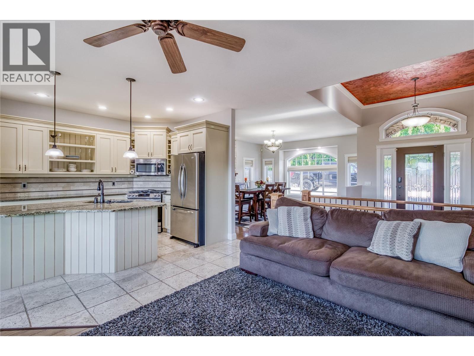  1084 Hume Avenue, Kelowna