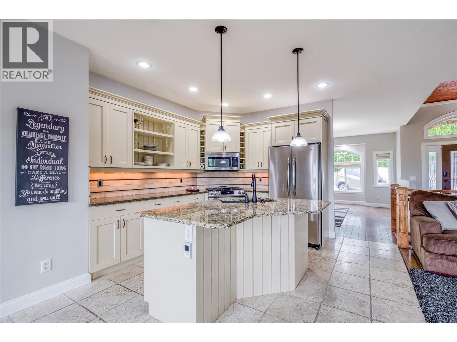  1084 Hume Avenue, Kelowna