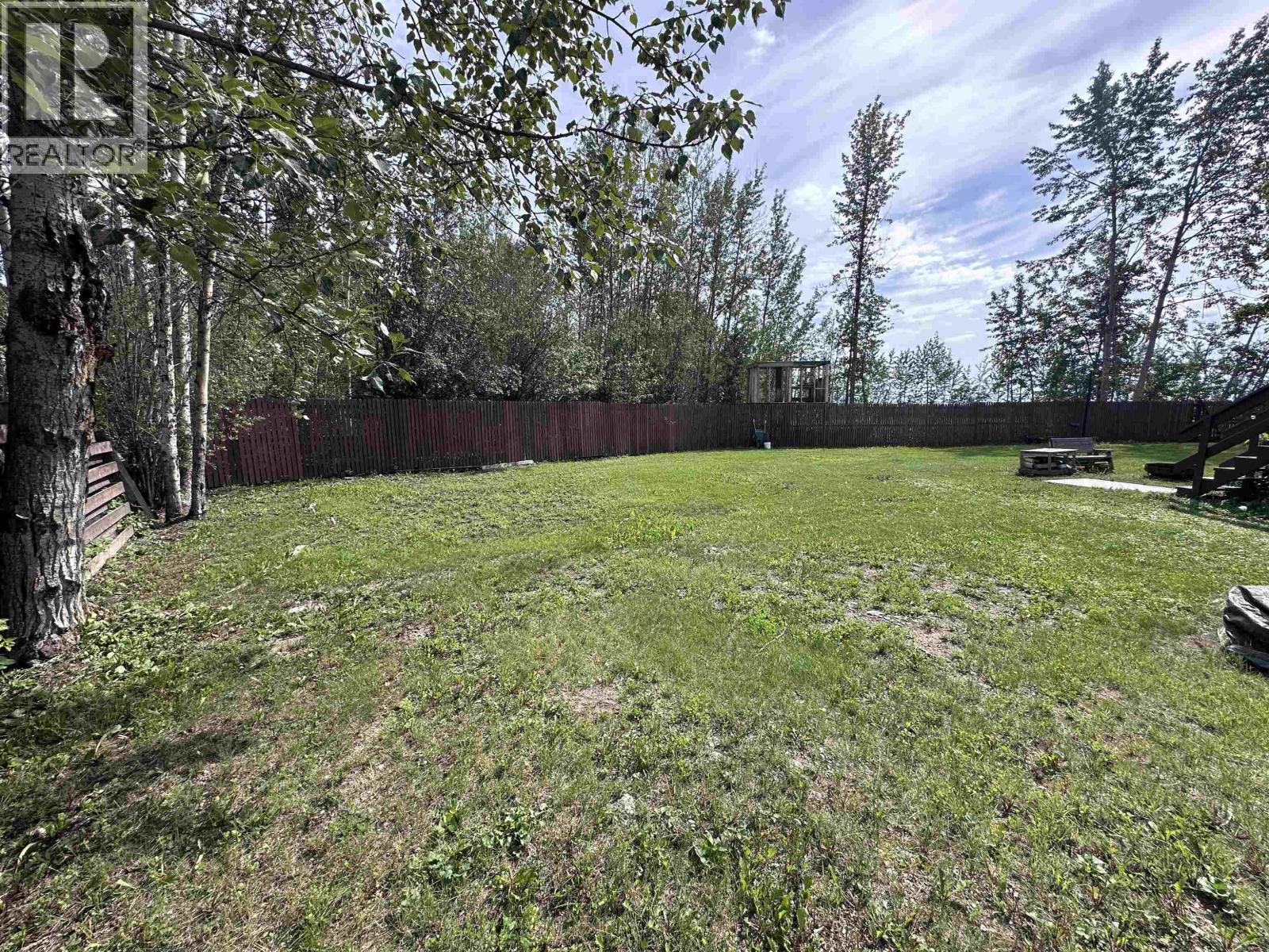 5216 TAMARACK CRESCENT, Fort Nelson