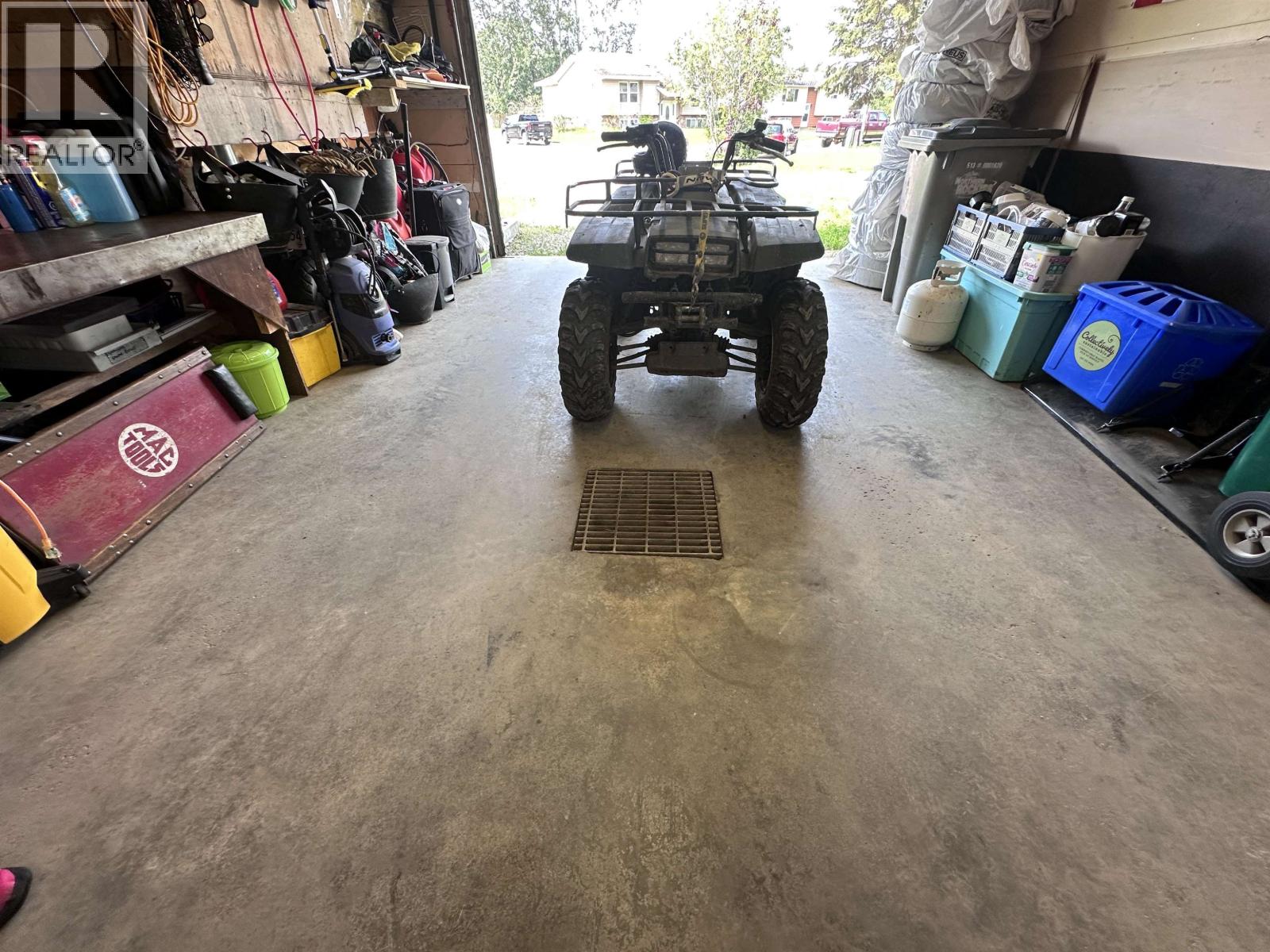 5216 TAMARACK CRESCENT, Fort Nelson