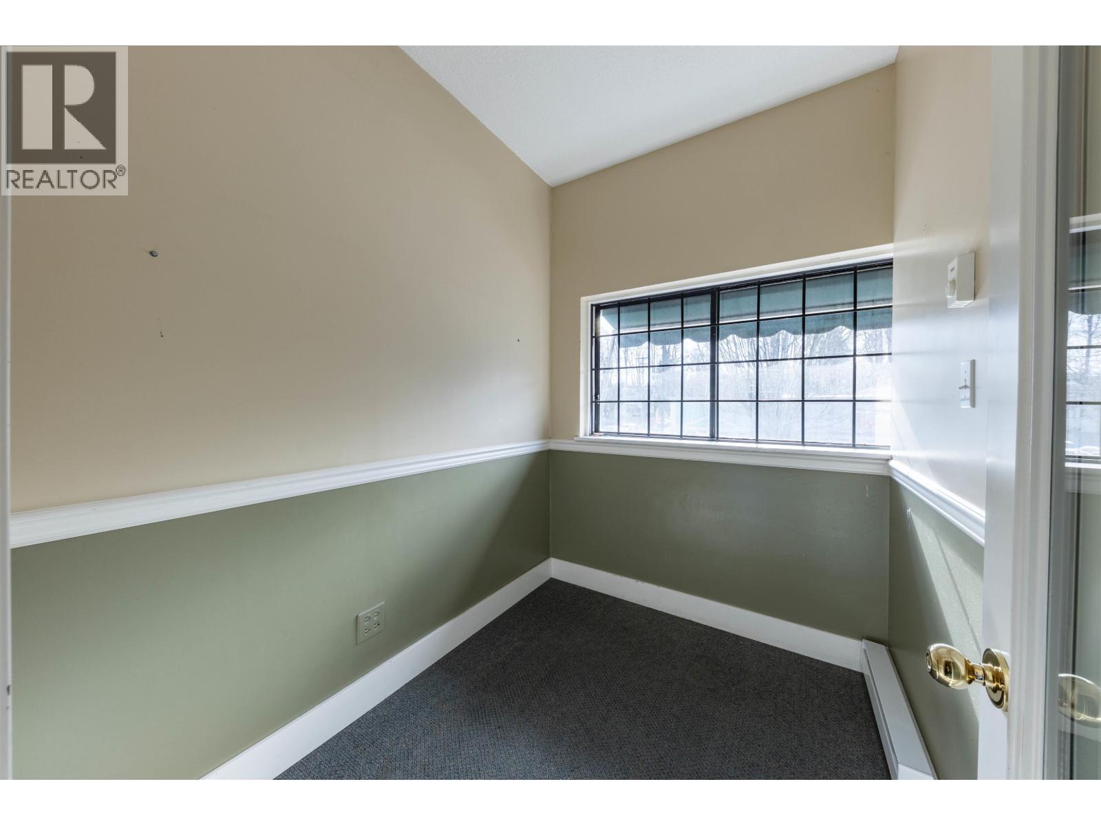 3607 W BROADWAY, Vancouver