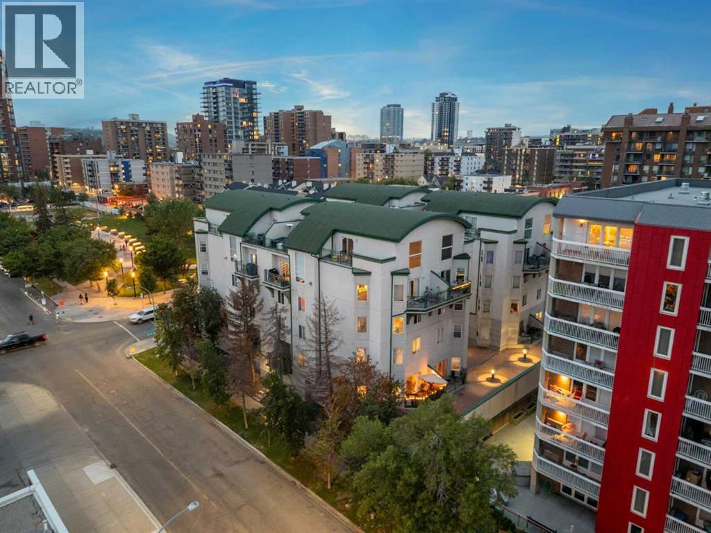 Single Family House Multi-level for Sale in    Street SW Beltline Calgary 