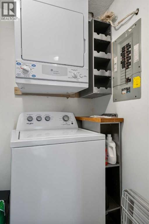 Single Family House Multi-level for Sale in    Street SW Beltline Calgary 