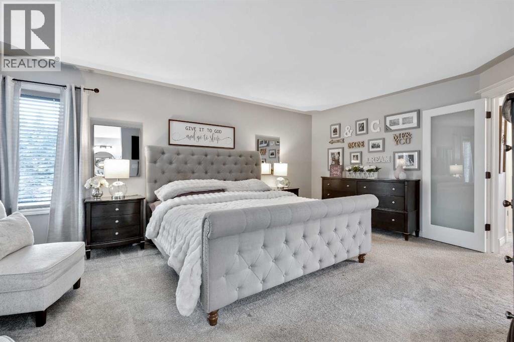 Single Family House for Sale in  Mountain Park Circle SE McKenzie Lake Calgary 