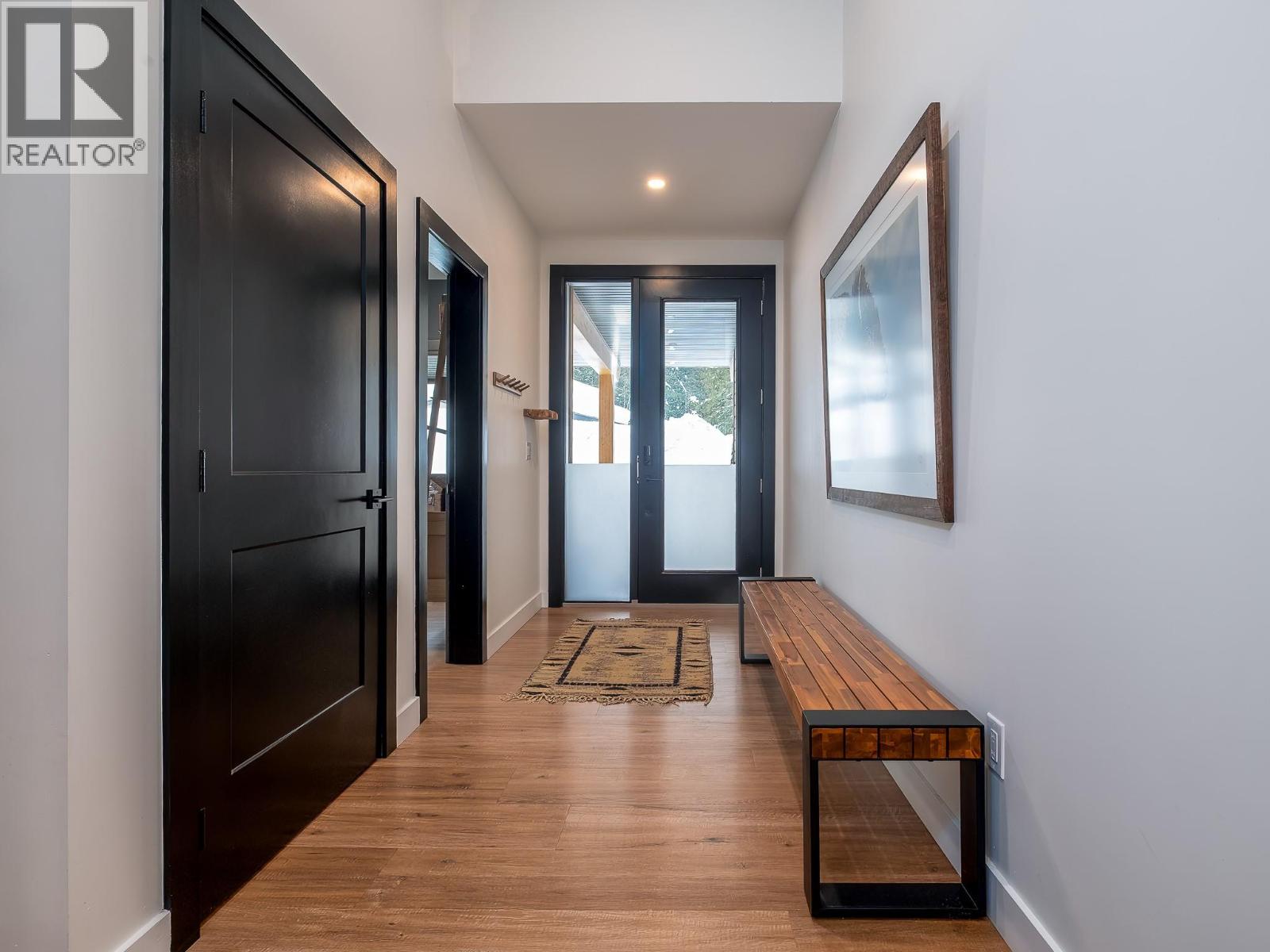 1126 CALDERA Road, Rossland