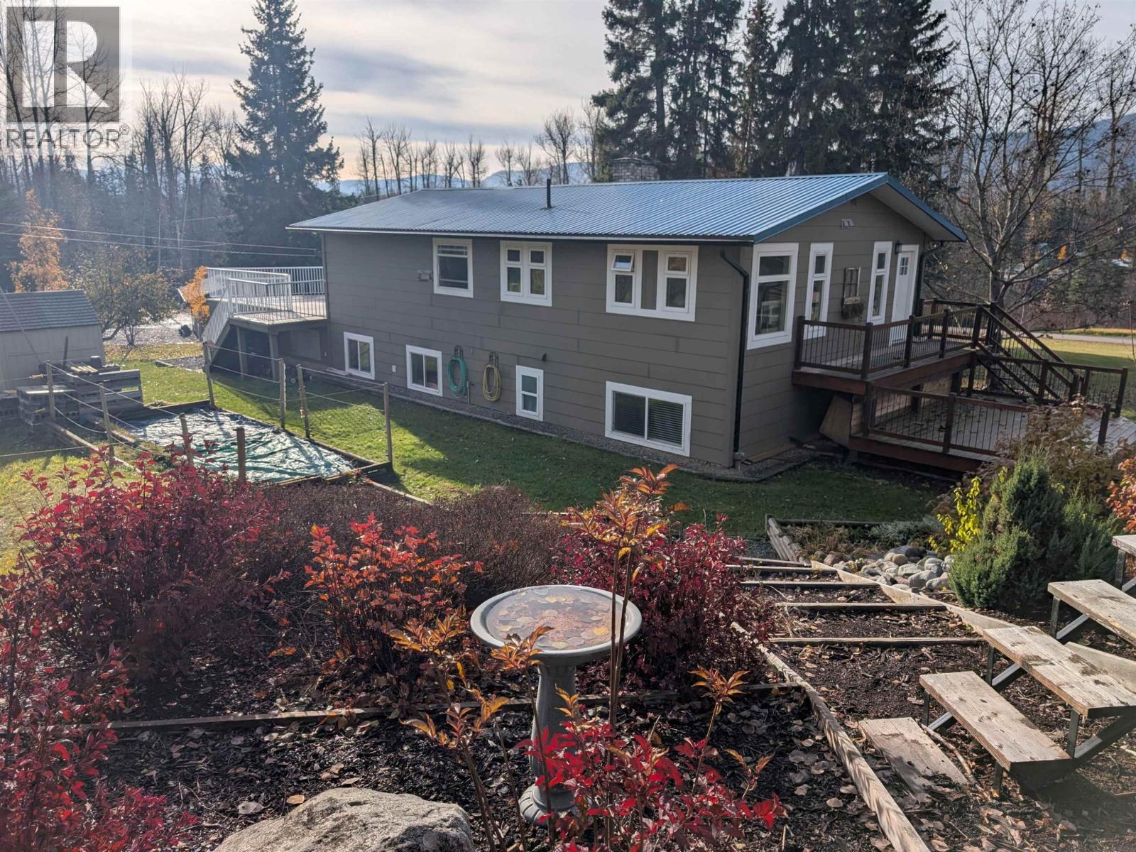 650 KIDD Road, Smithers