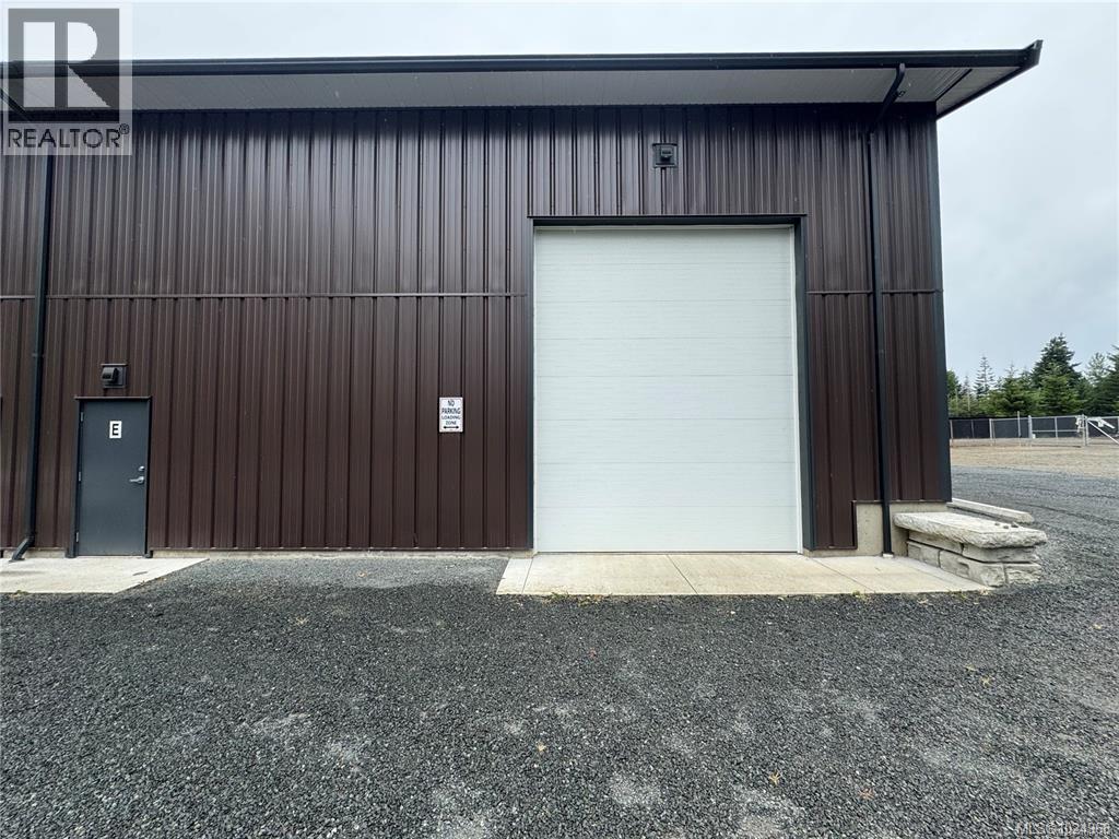 E 1607 Little River Rd, Comox