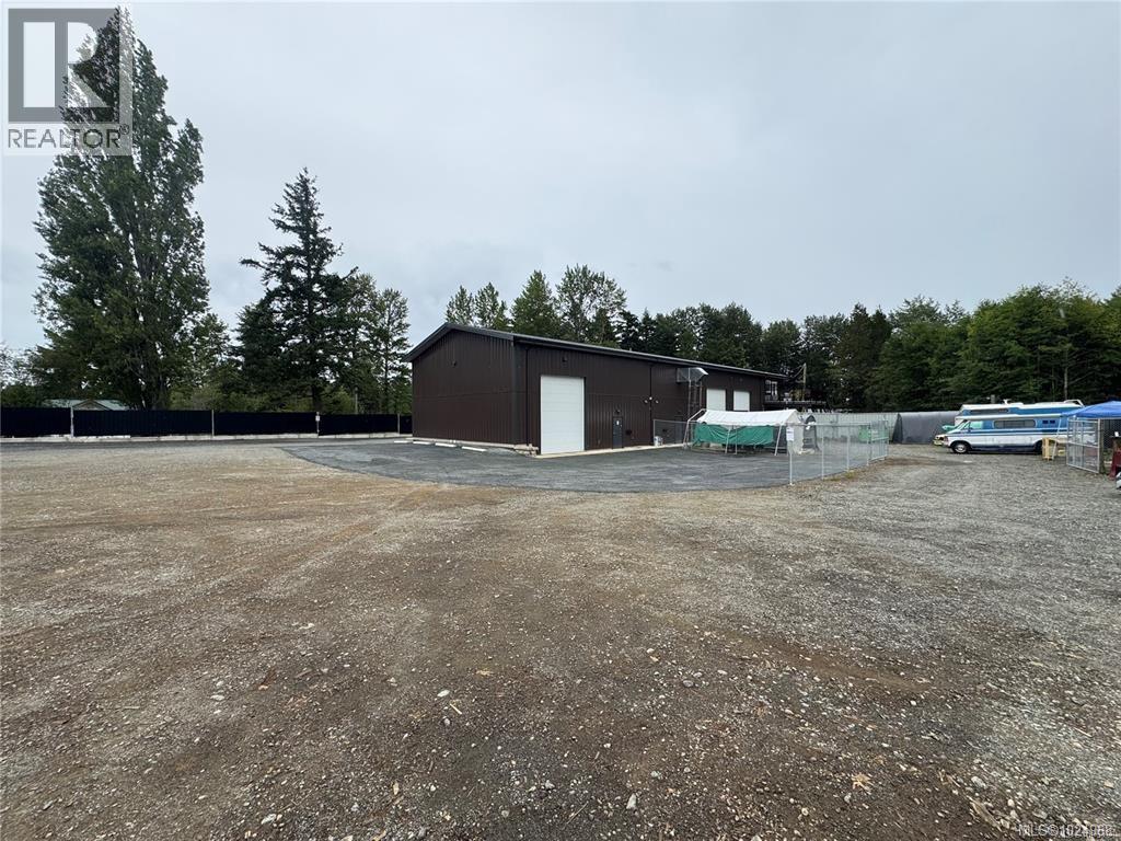 E 1607 Little River Rd, Comox