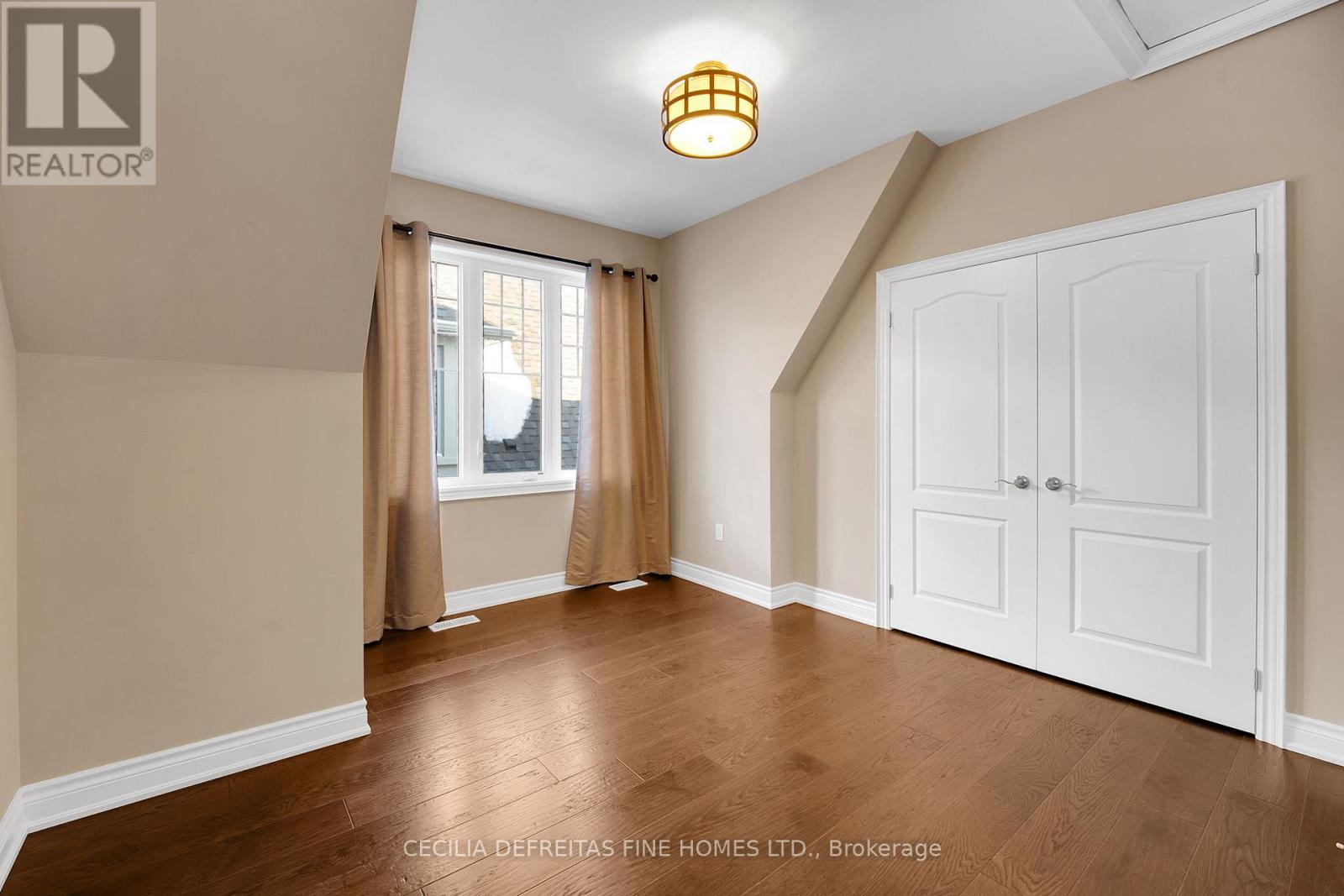 31 MUNSIE DRIVE - 25