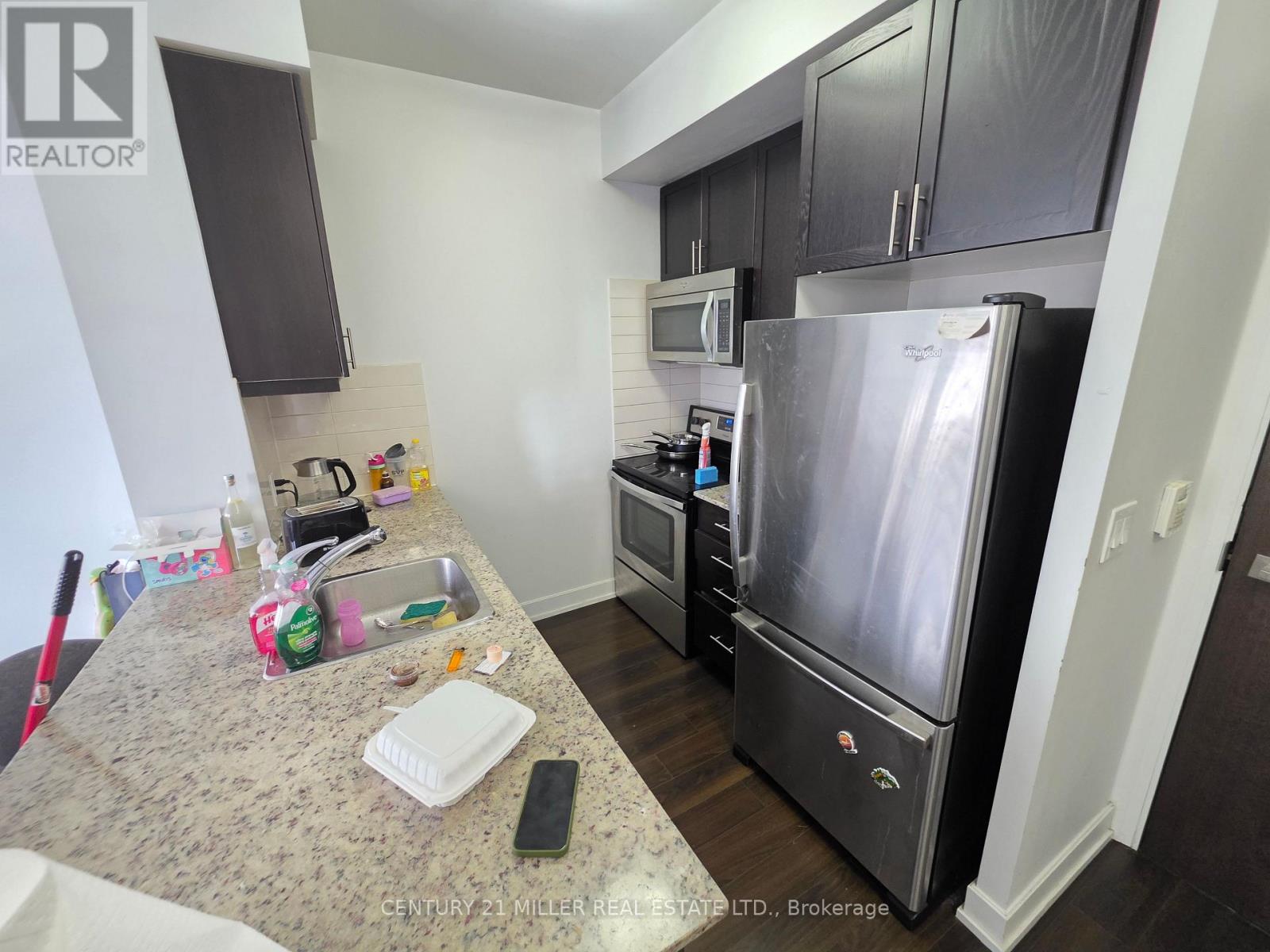 #111 6 EVA ROAD - 4
