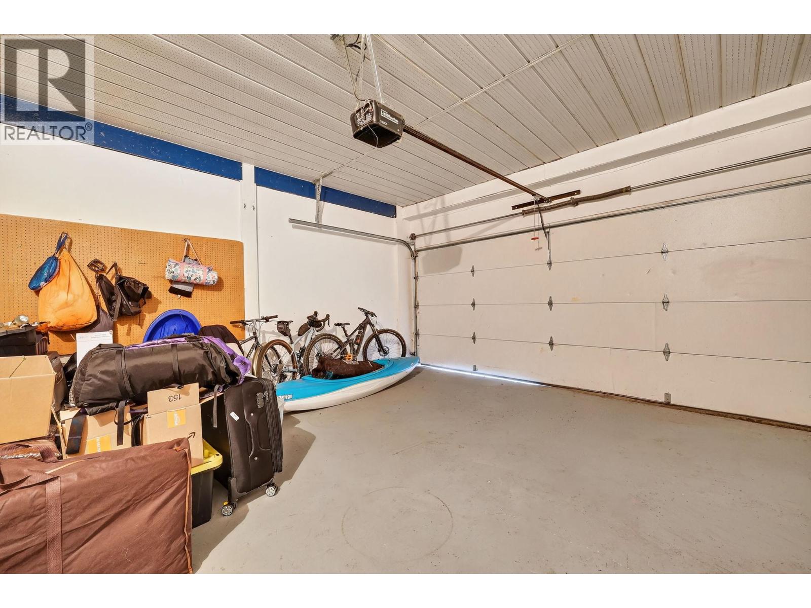  2435 Butt Road, West Kelowna